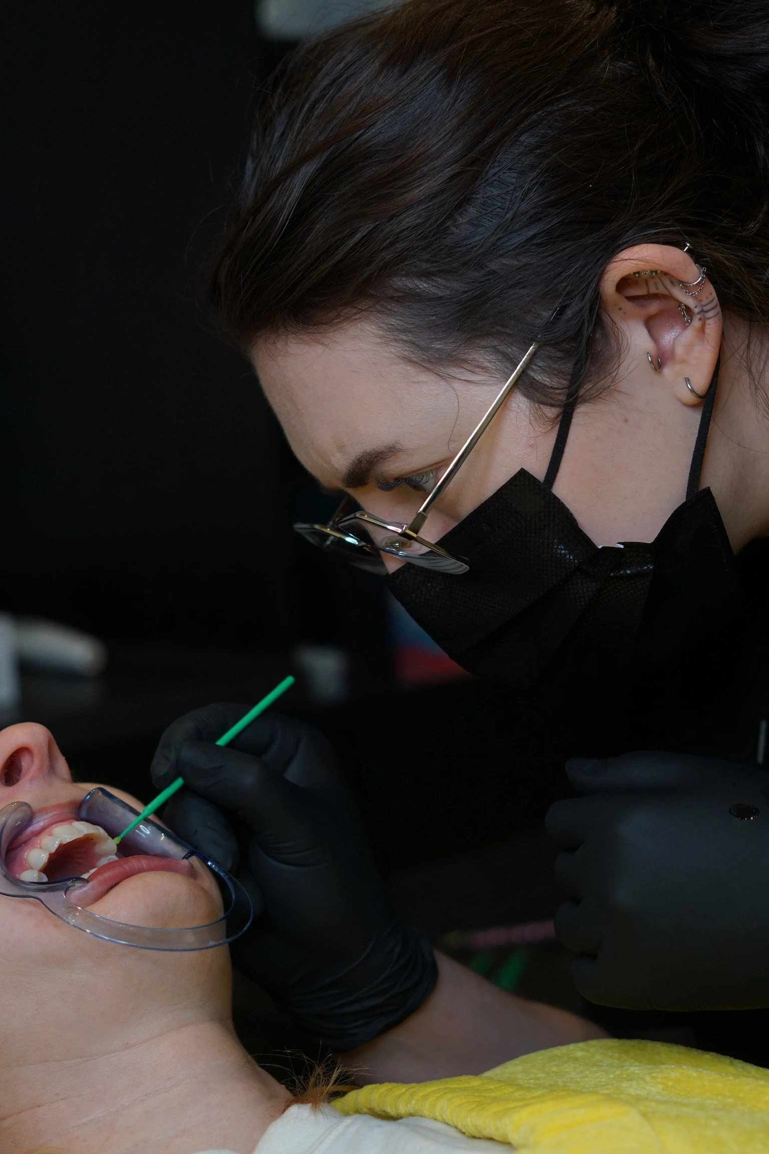 Sterile piercing studio environment